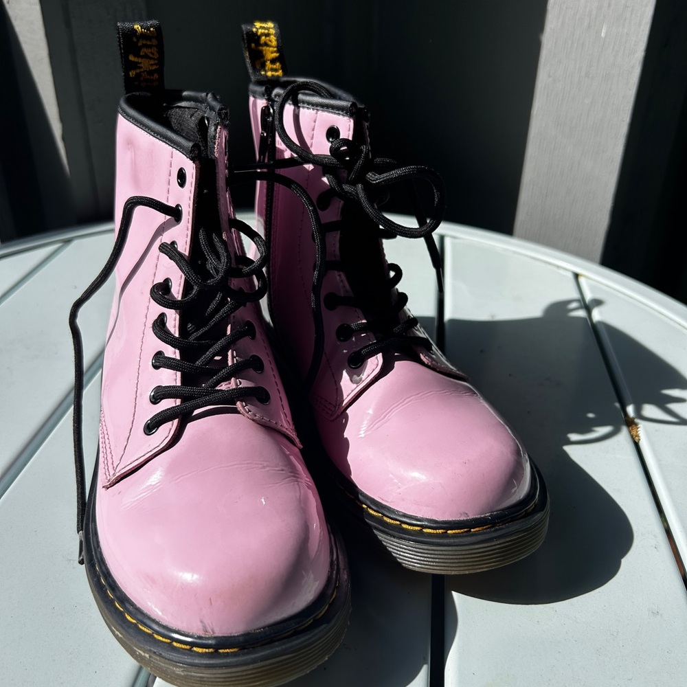 Doc Dr Martens Air Wair Boots Youth Size 3 US, Pink Patent Leather, Zip Lace Up